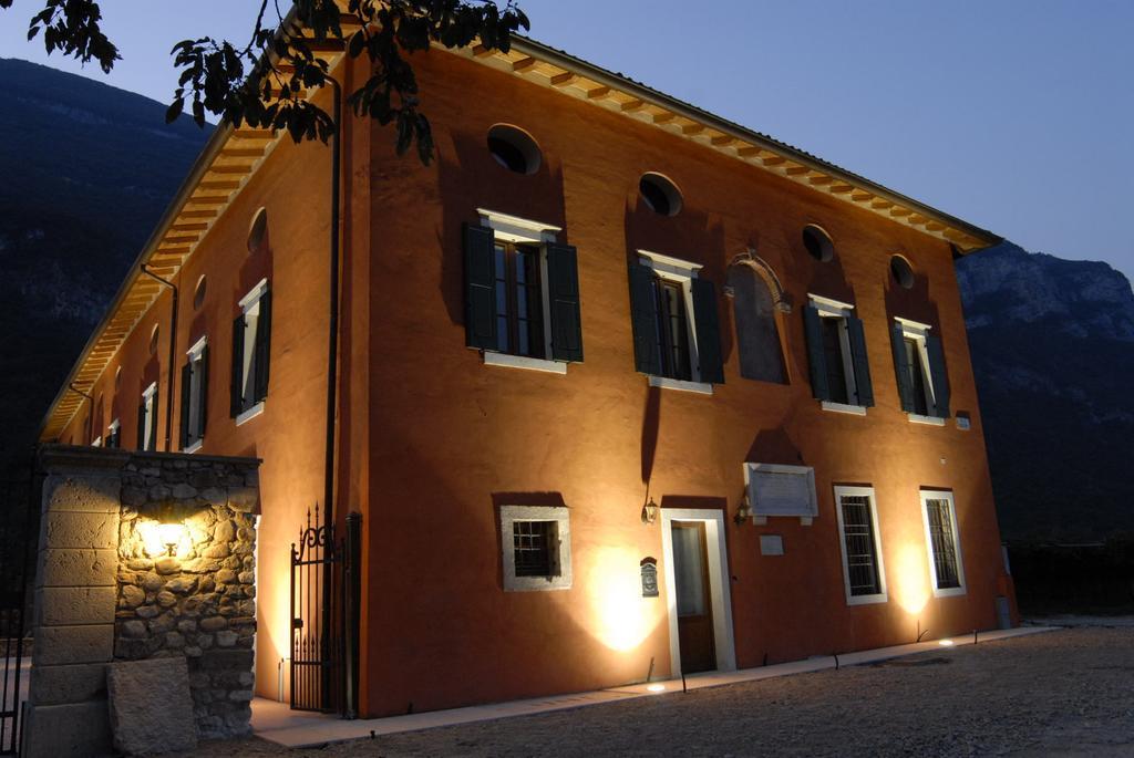 Agriturismo Al Palazzo Rivalta di Brentino Buitenkant foto